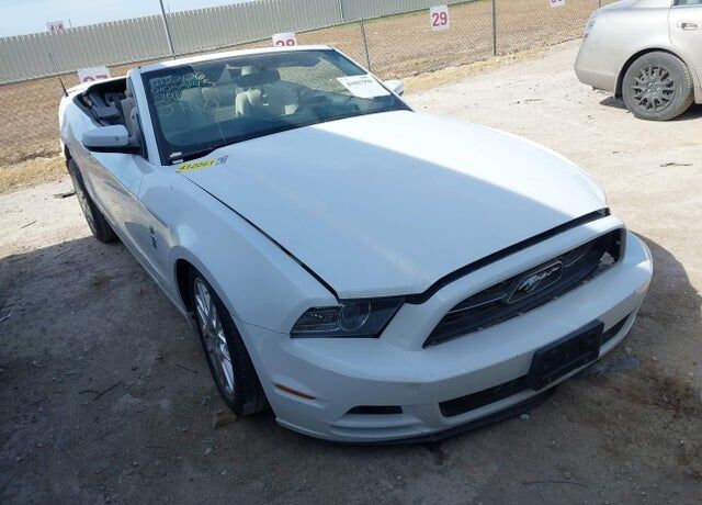 2014 FORD Mustang