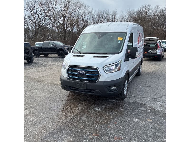 2022 FORD Transit