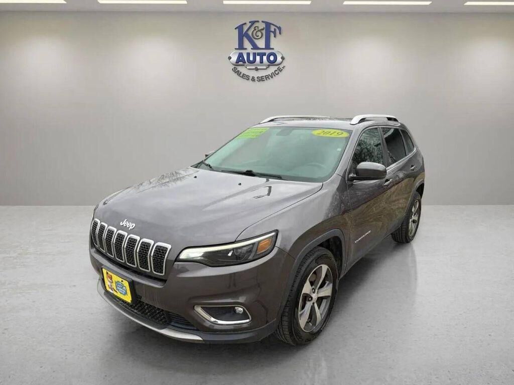 2019 JEEP Cherokee