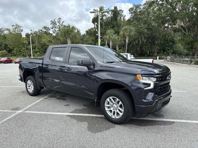 2024 CHEVROLET Silverado