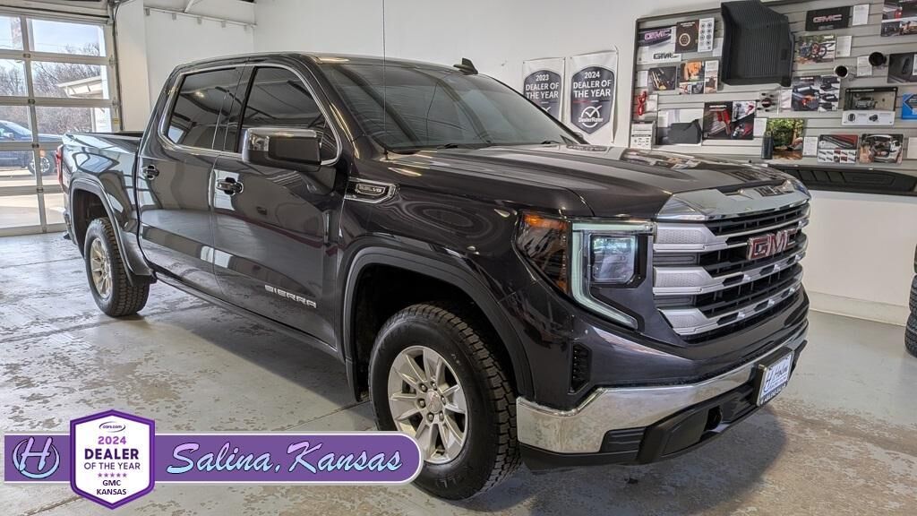 2024 GMC Sierra