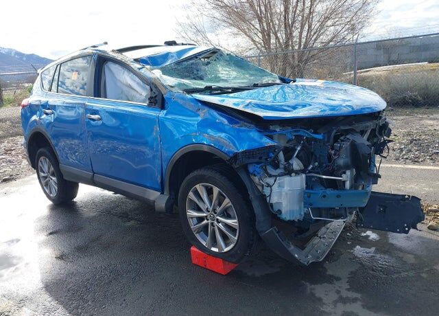 2017 TOYOTA RAV4