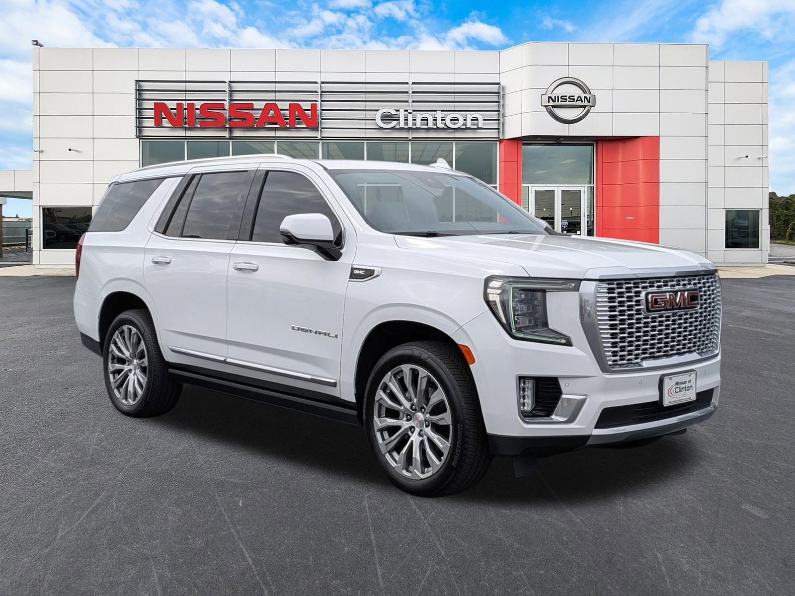 2023 GMC Yukon