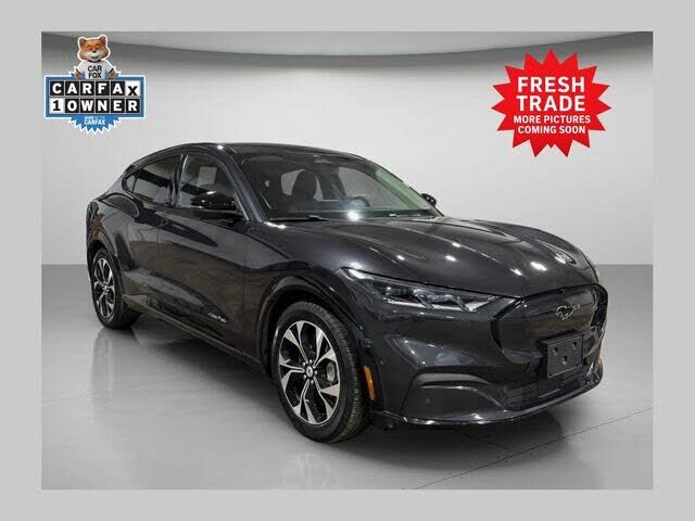 2022 FORD Mach-E