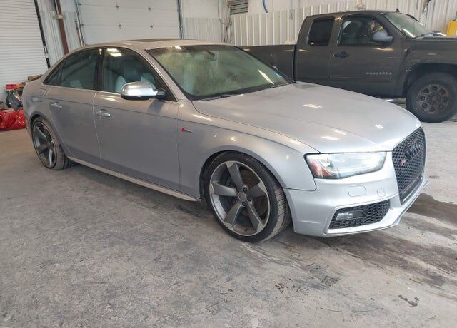 2015 AUDI A4