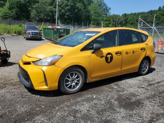 Toyota Prius V