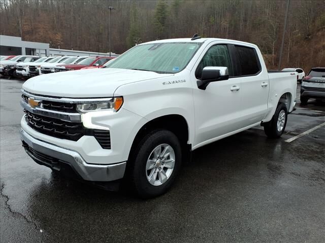 2025 CHEVROLET Silverado