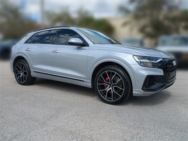 2019 AUDI Q8