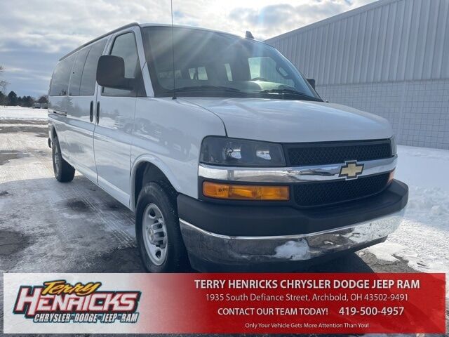 2023 CHEVROLET Express