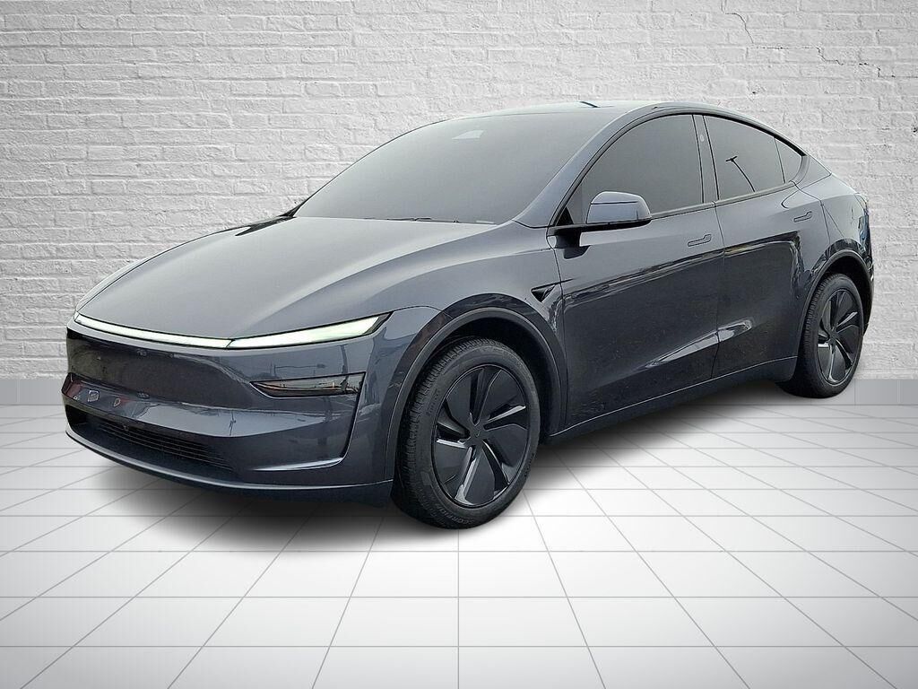 2026 TESLA Model Y