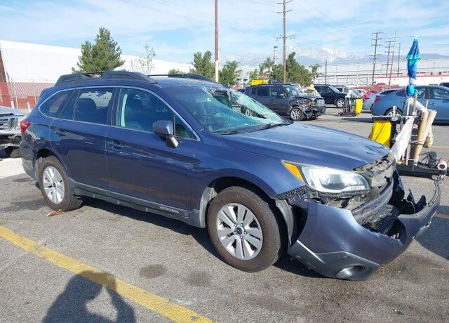 2015 SUBARU Outback