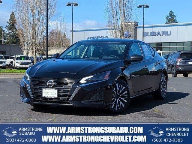 2024 NISSAN Altima