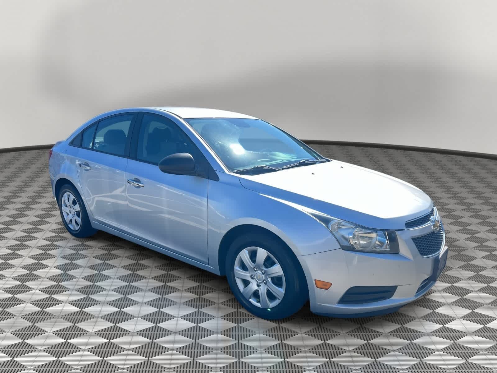2013 CHEVROLET Cruze