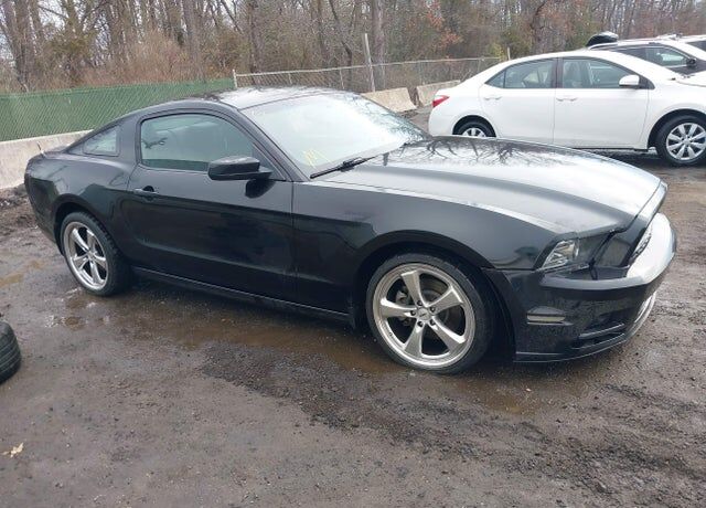 2014 FORD Mustang