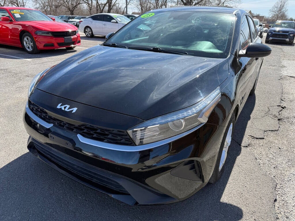 2023 KIA Forte