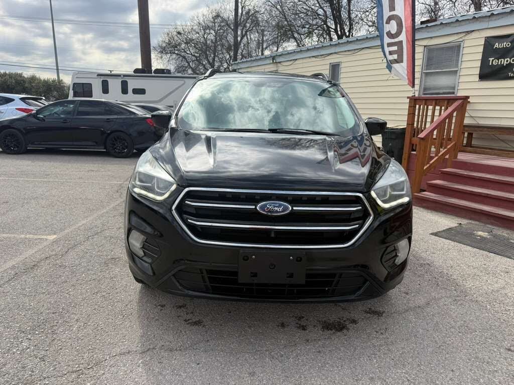 2017 FORD Escape