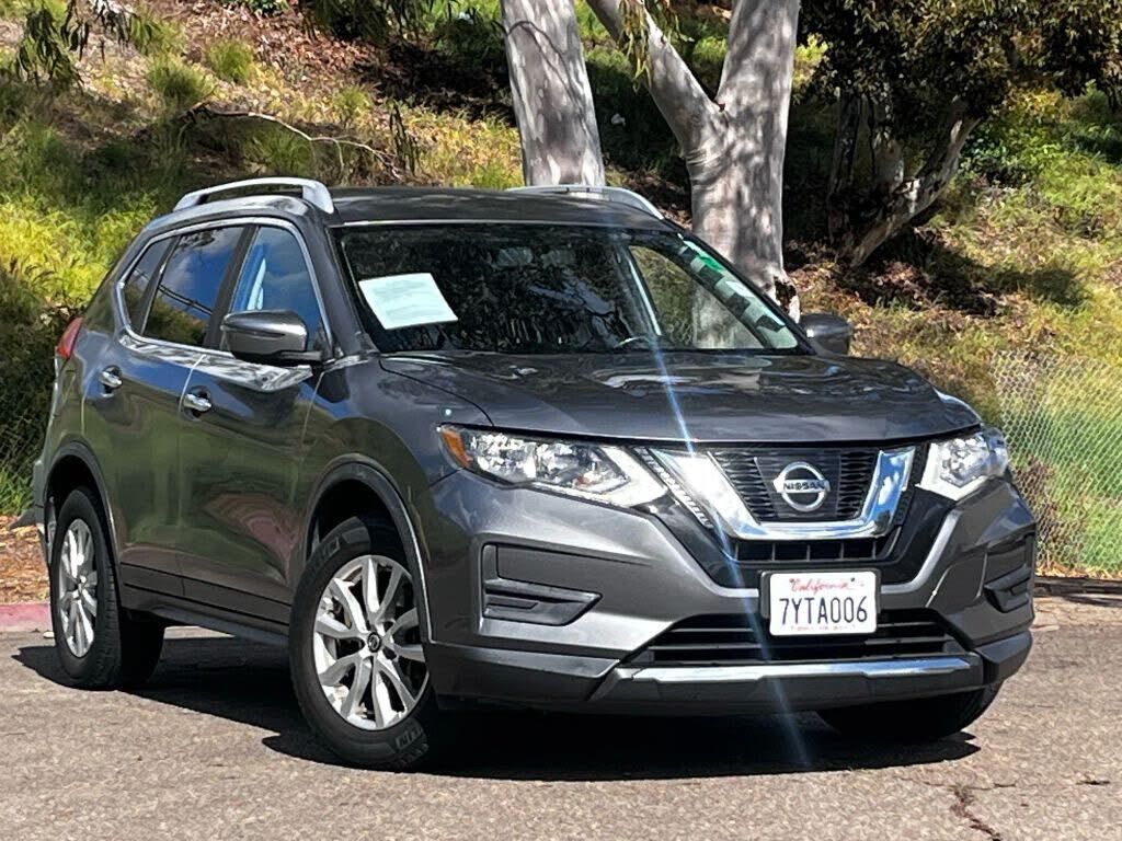 2017 NISSAN Rogue