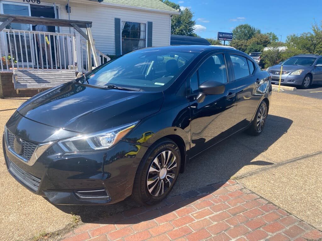 2021 NISSAN Versa