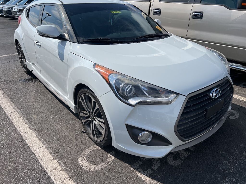 2016 HYUNDAI Veloster