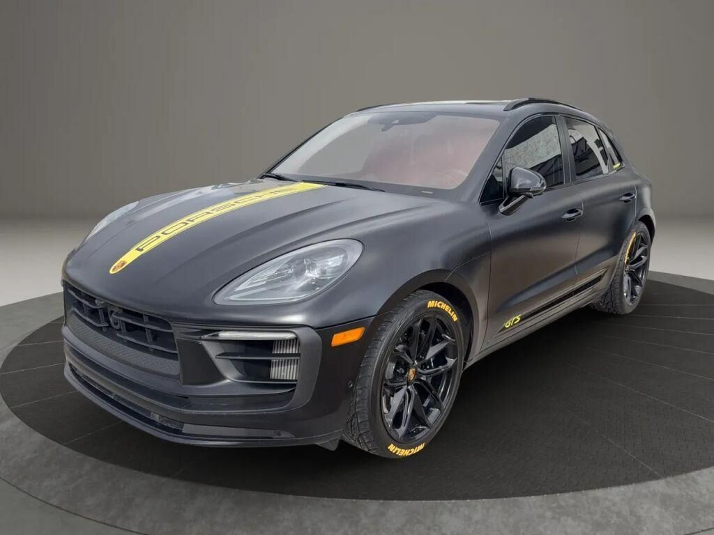 2023 PORSCHE Macan