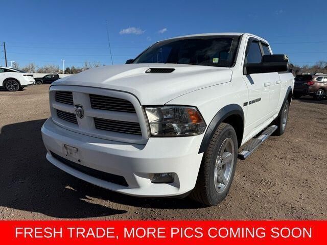 2012 DODGE Ram