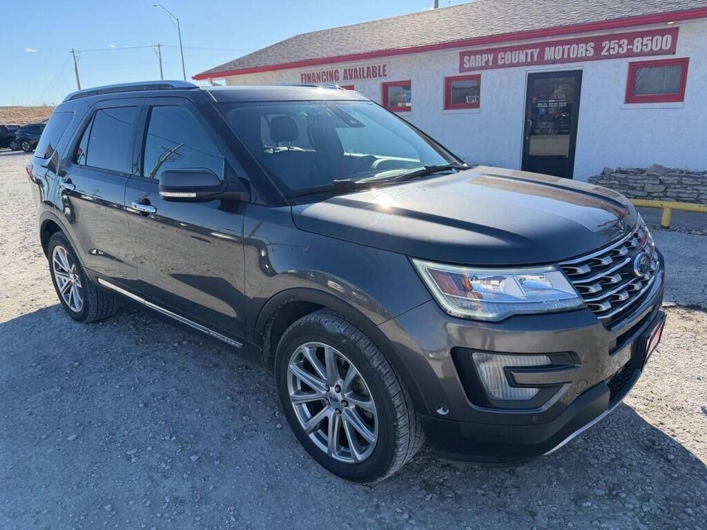 2017 FORD Explorer