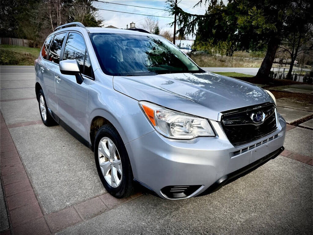 2014 SUBARU Forester