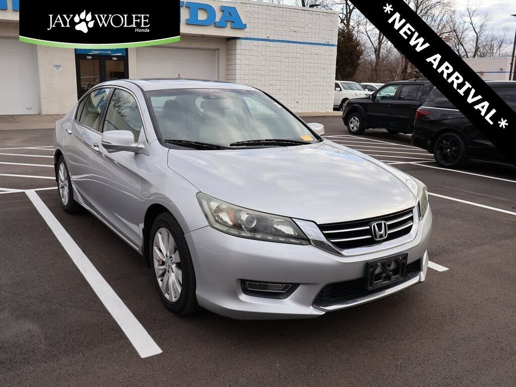2013 HONDA Accord