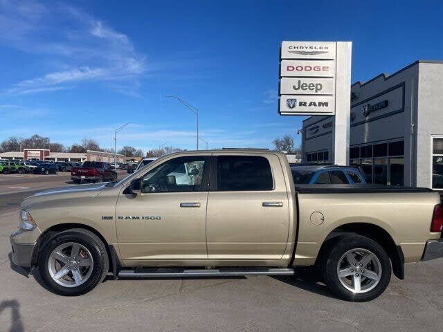 2011 DODGE Ram