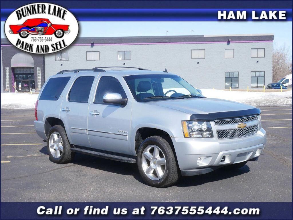 2014 CHEVROLET Tahoe