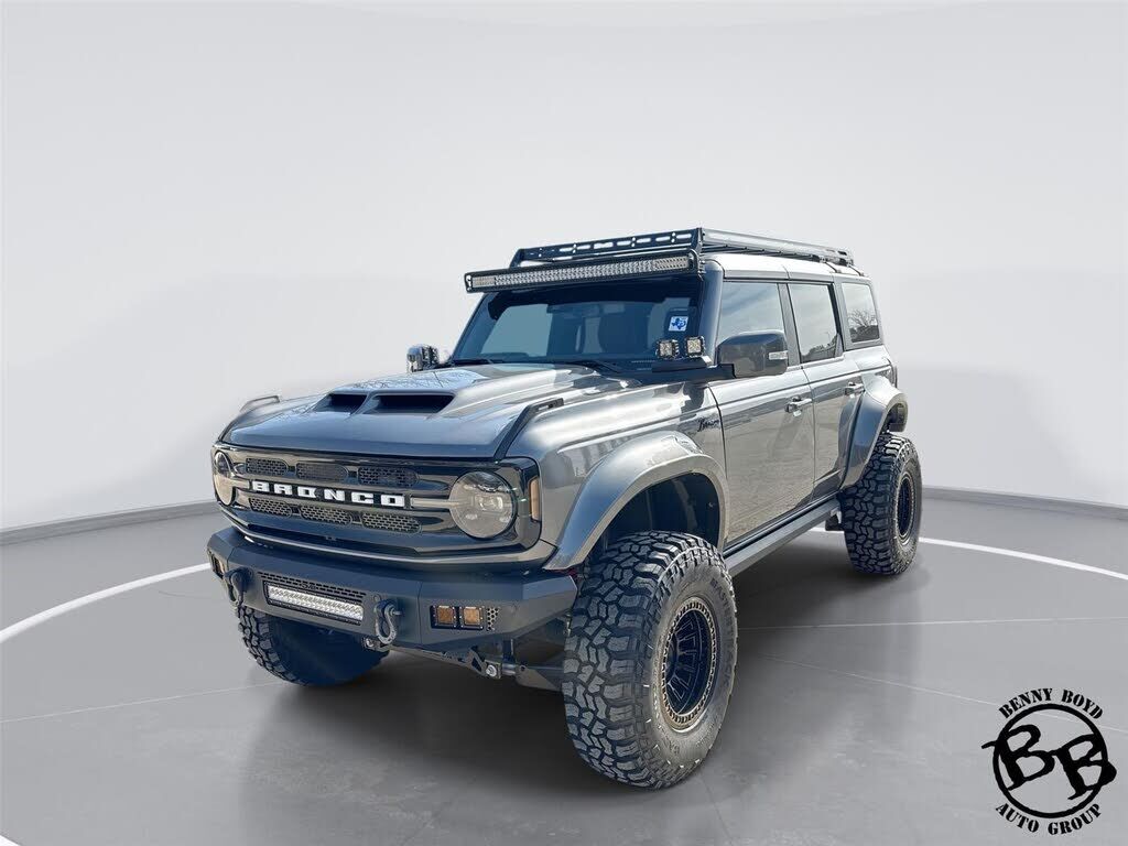 2023 FORD Bronco