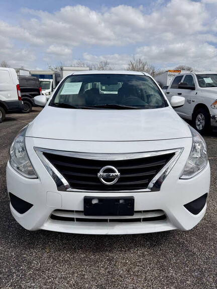 2018 NISSAN Versa