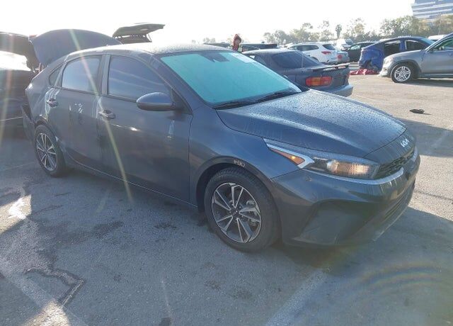 2023 KIA Forte