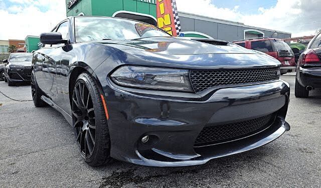 2017 DODGE Charger