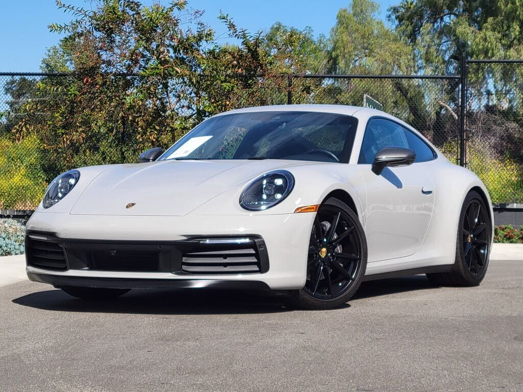 2024 PORSCHE 911