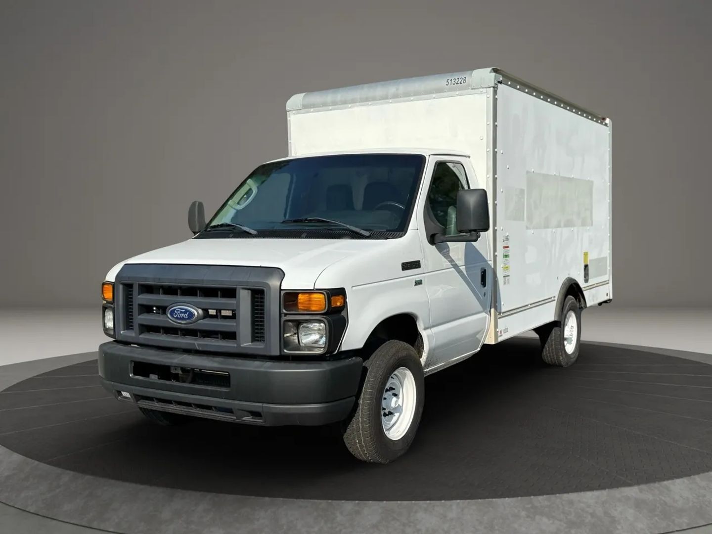 Ford E-350