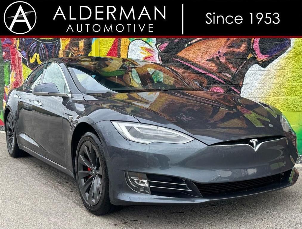 2019 TESLA Model S