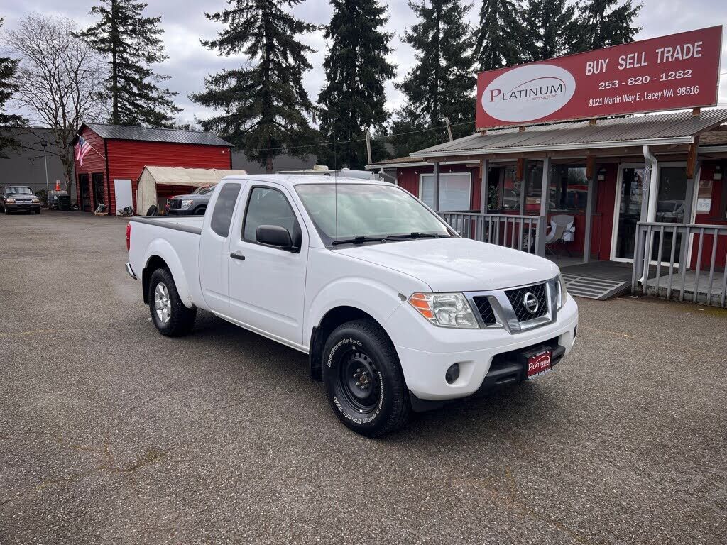 2012 NISSAN Frontier