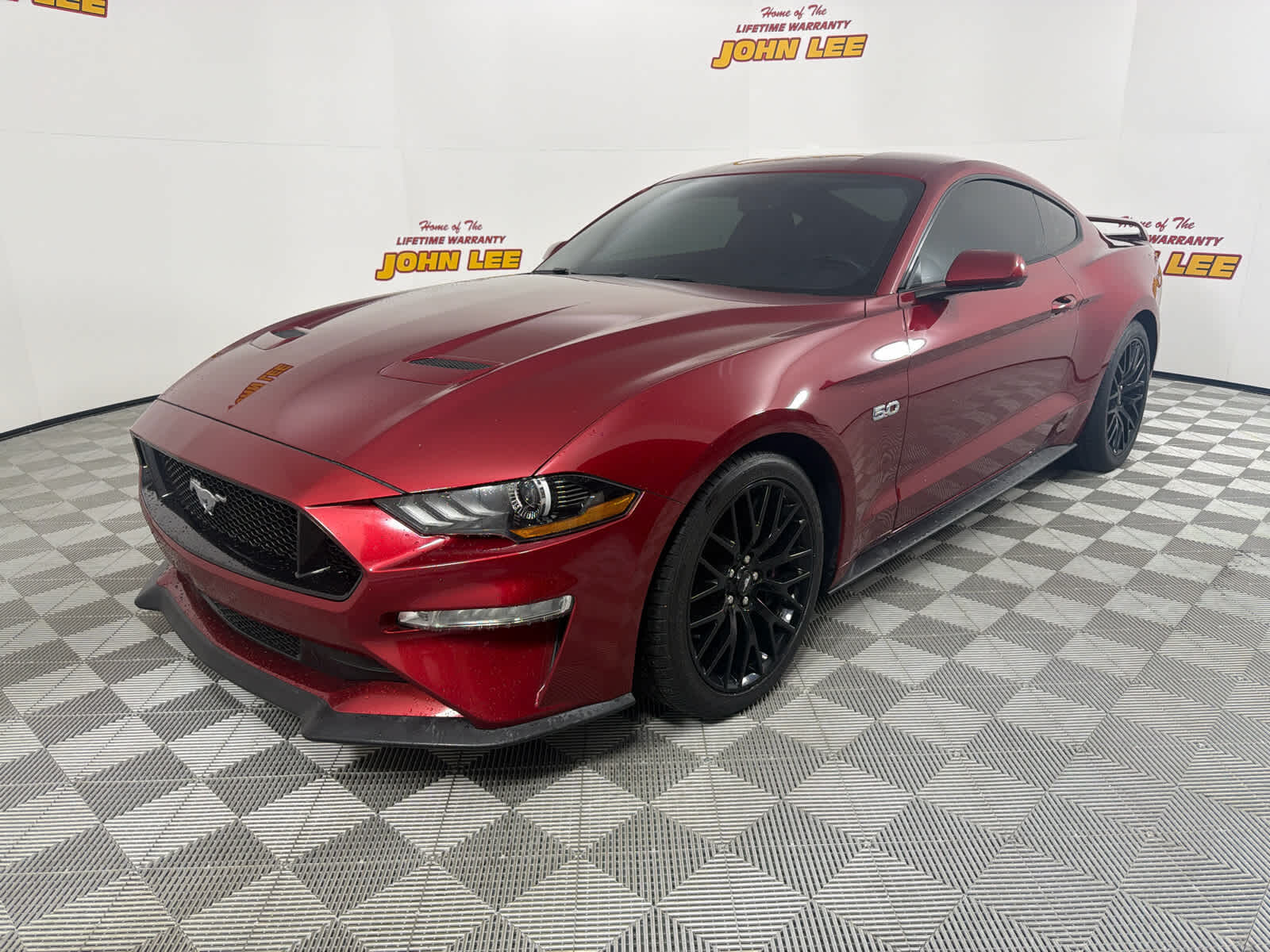 2019 FORD Mustang