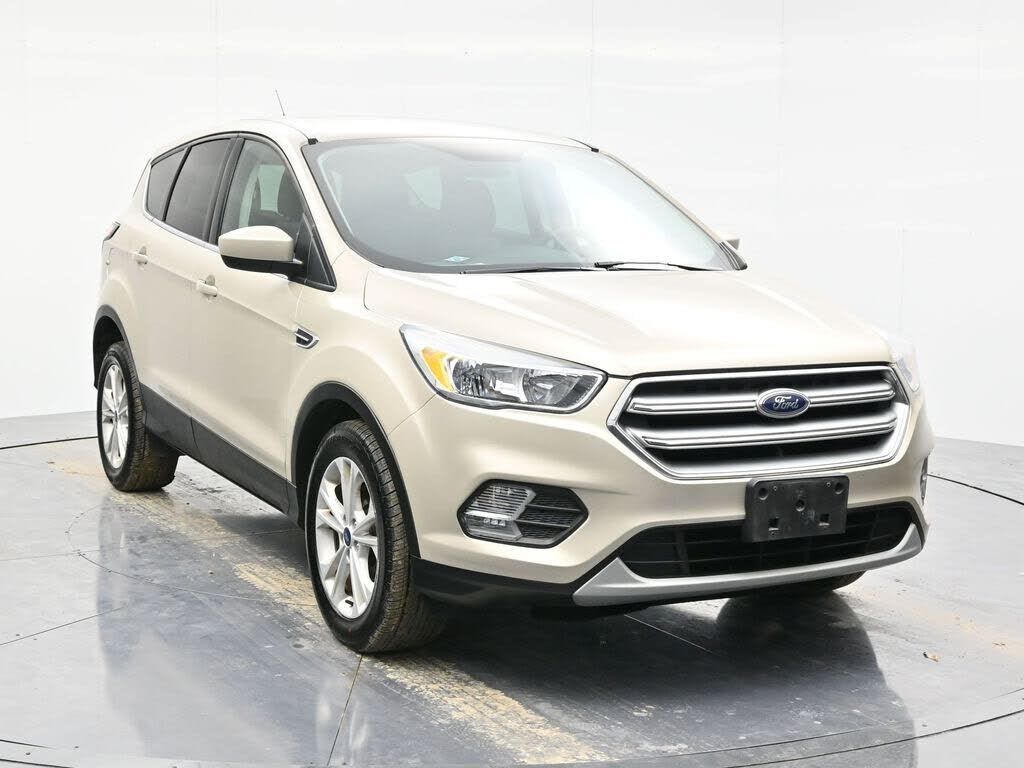 2017 FORD Escape