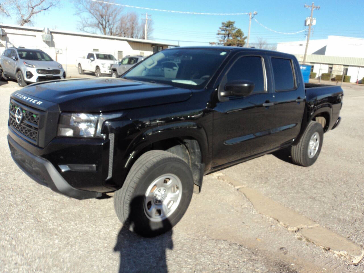 2022 NISSAN Frontier