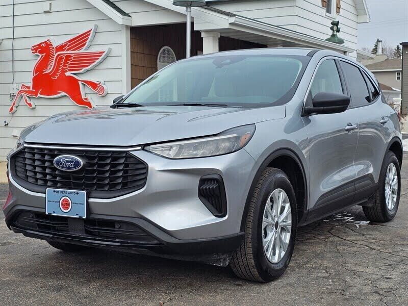 2023 FORD Escape