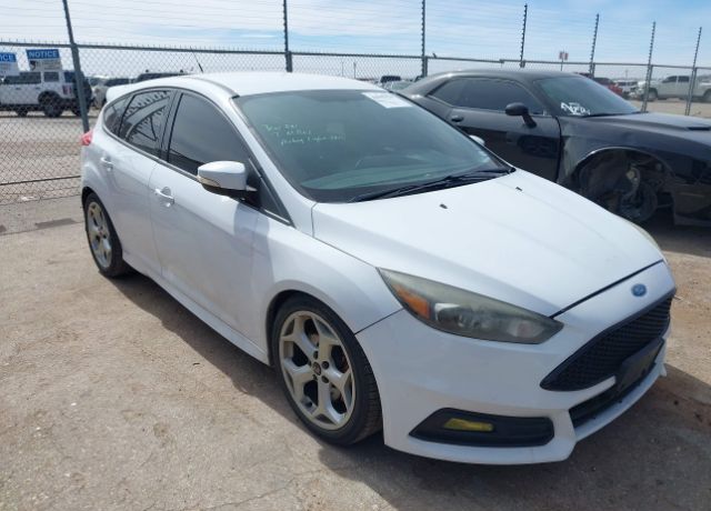 2015 FORD Focus