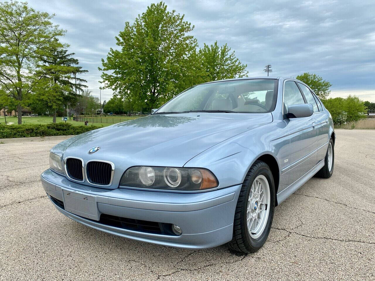 2002 BMW 5 Series