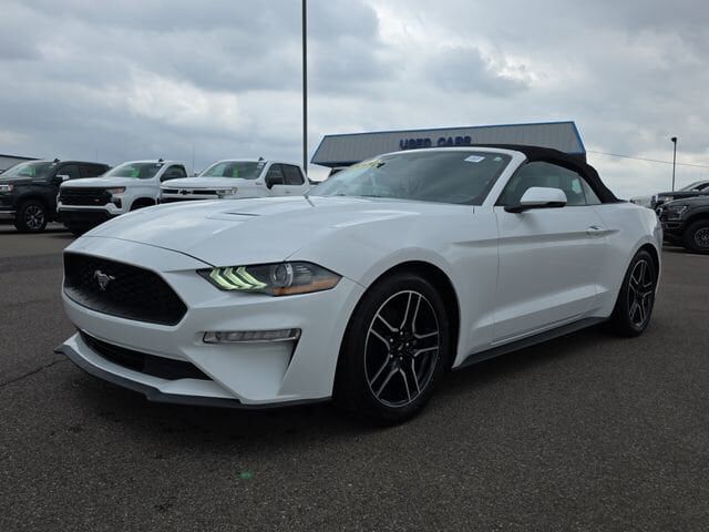 2020 FORD Mustang