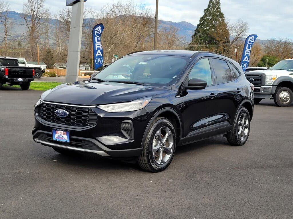 2025 FORD Escape