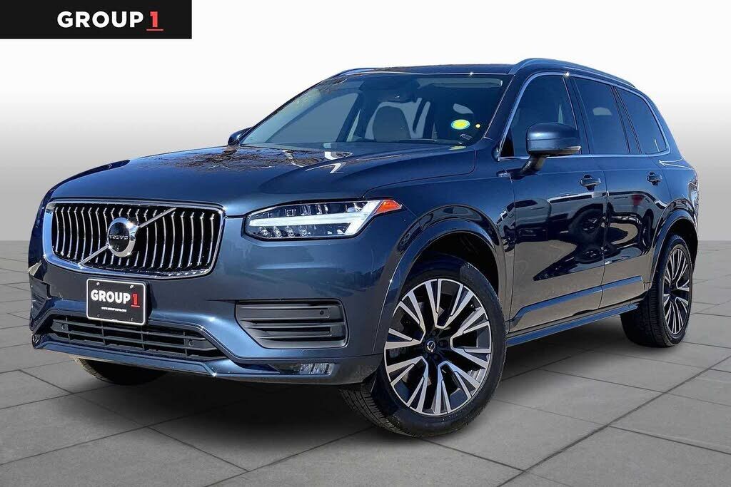 2022 VOLVO XC90