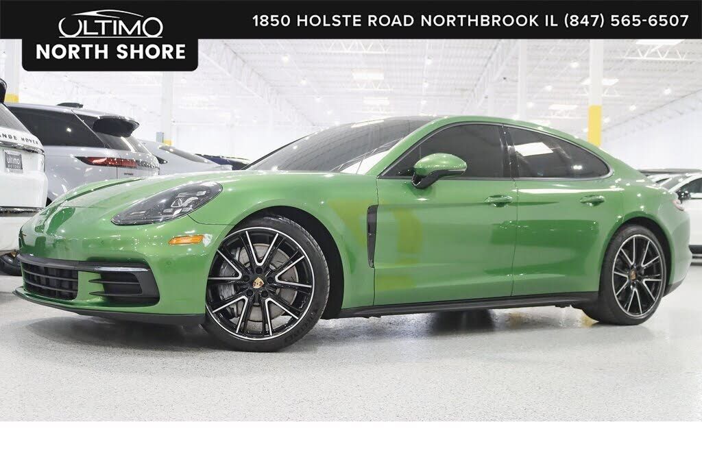 2020 PORSCHE Panamera