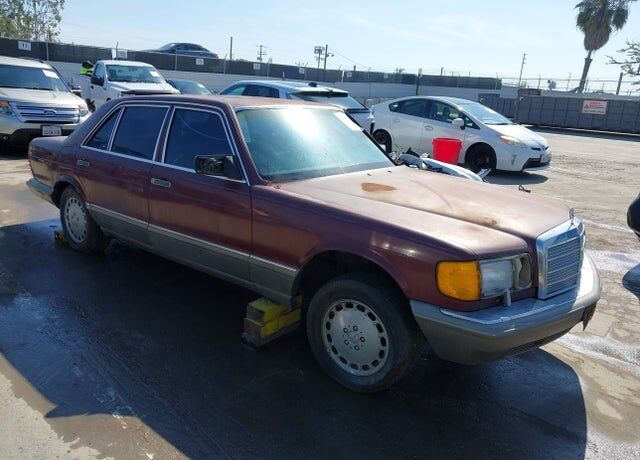 1987 MERCEDES-BENZ 560