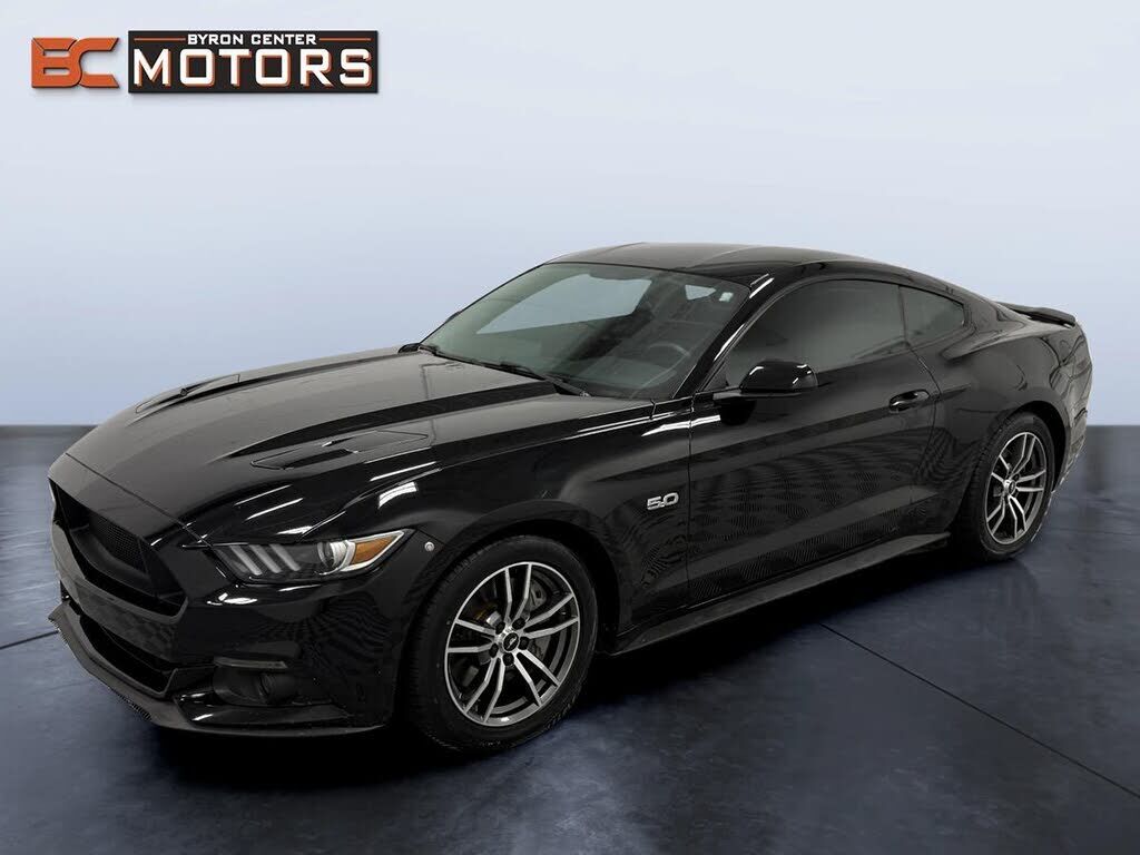 2017 FORD Mustang